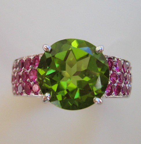 elle ring new