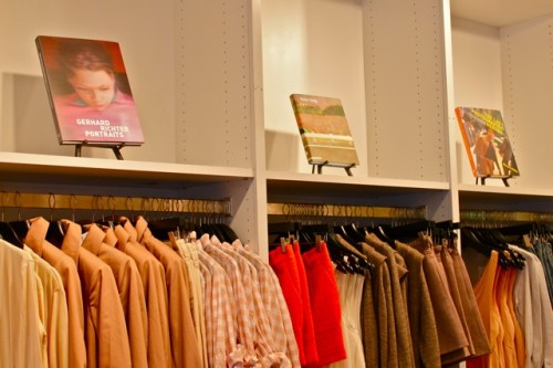 j-crew-books-on-stands-500x333