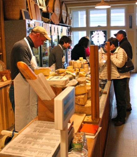 darien cheese 3