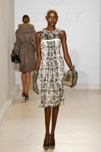 bally-prefall-2011-006_150607755495