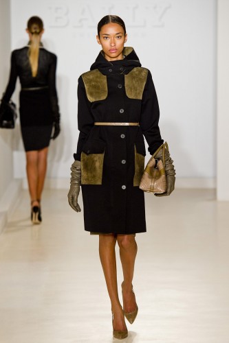bally-prefall-2011-015_150613531364