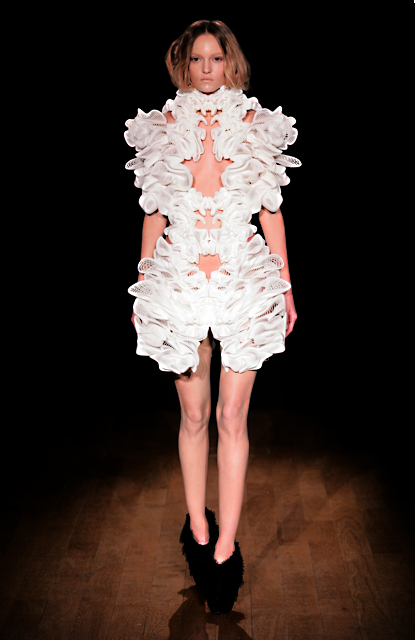 Escapism Dress by Iris van Herpen, BlogTour