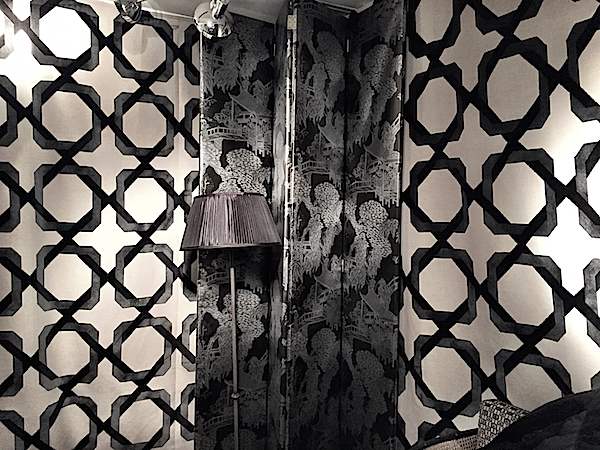 Gaston y Daniela black and white