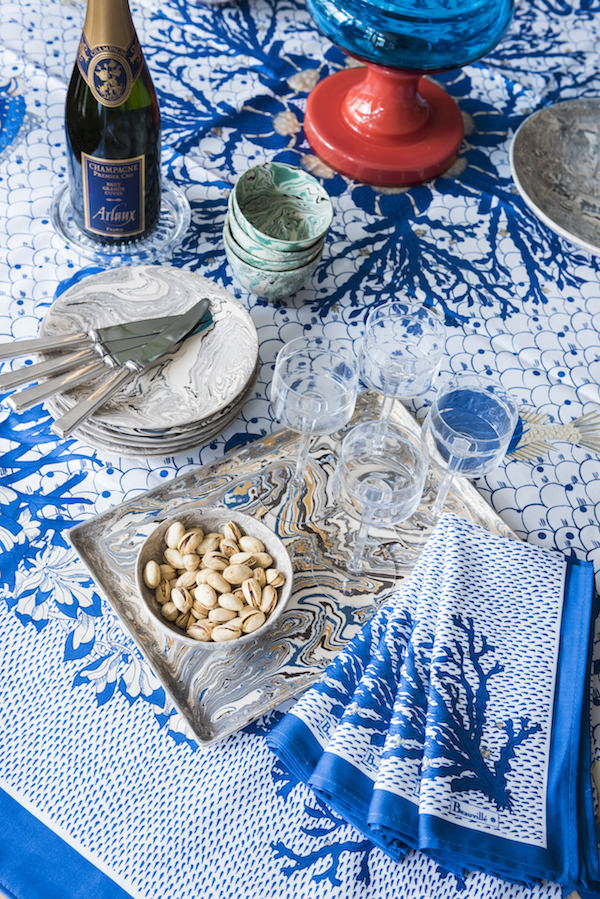 tabletop at La Tuile a Loup