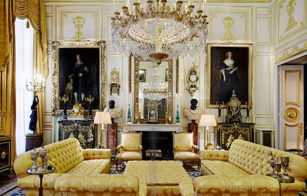 robert-de-balkany-auction-at-sothebys-paris