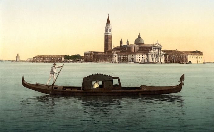 Visto art in Abu Dhabi Ritz Carlton