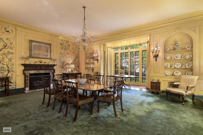 Dining room in Rockefeller NYC townhouse
