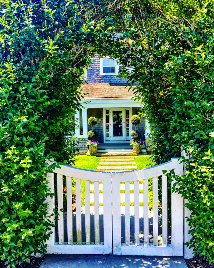 Nantucket hedge