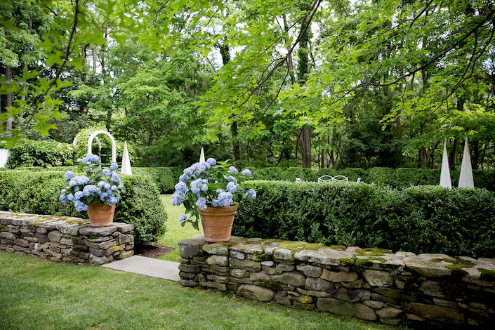 stone walls at Middlefield