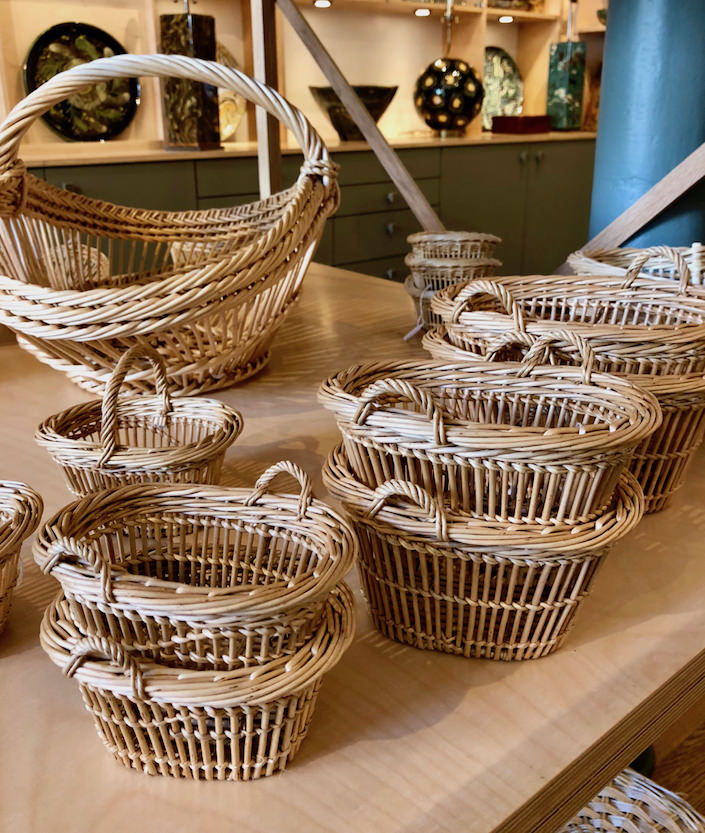 baskets at la tuile a loup