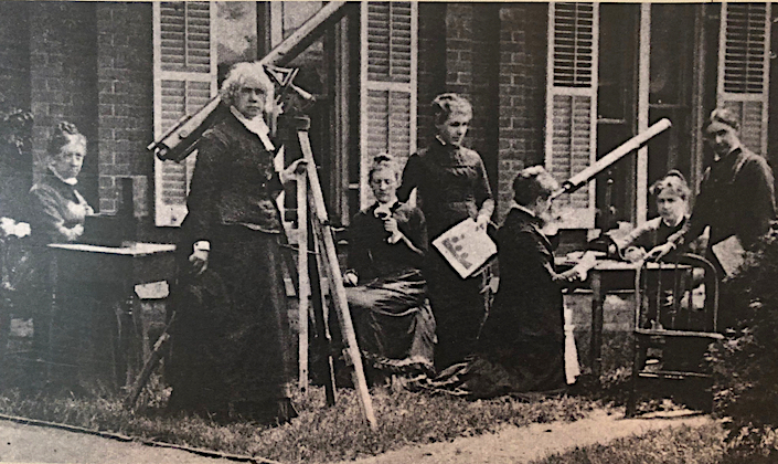 Maria Mitchell and Vassar students