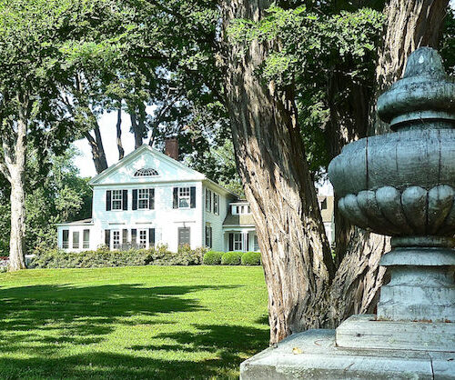 At Home in Connecticut with Bunny Williams copy-1