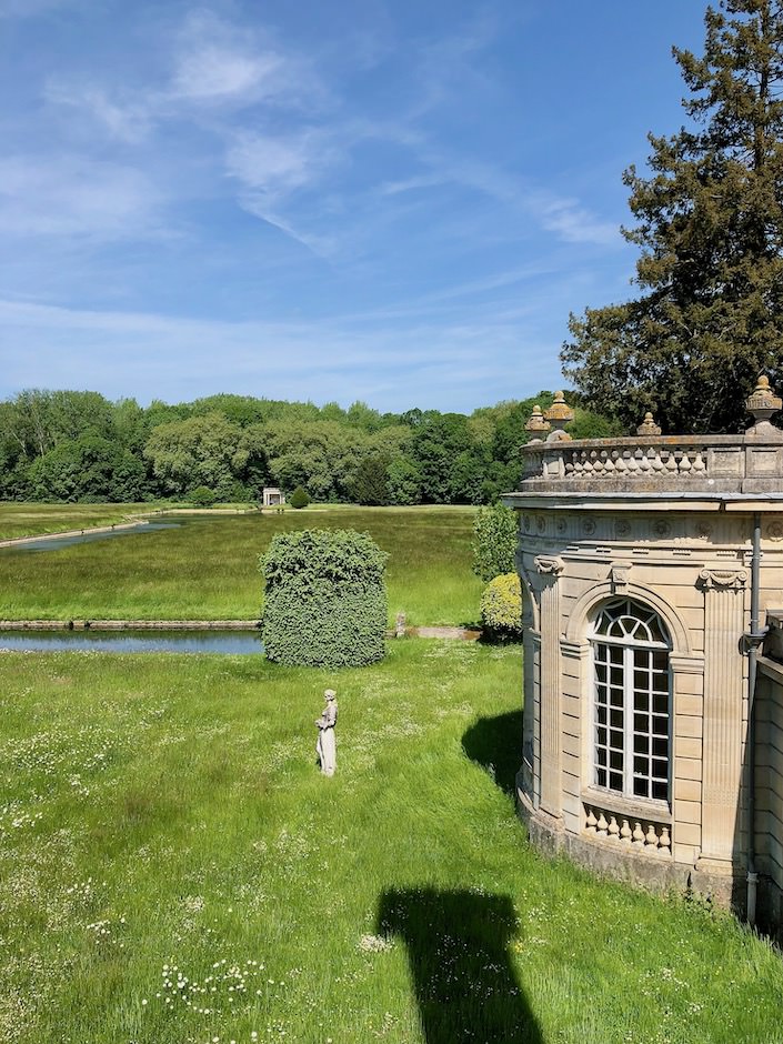 Timothy Corrigan chateau-1