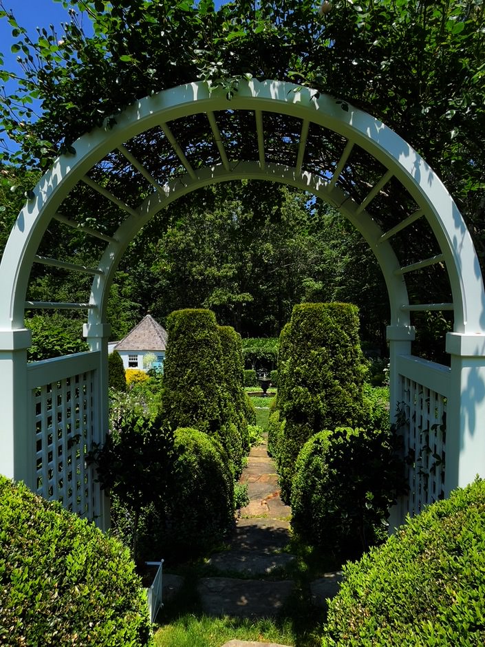 At Home in Connecticut at River Road Farm