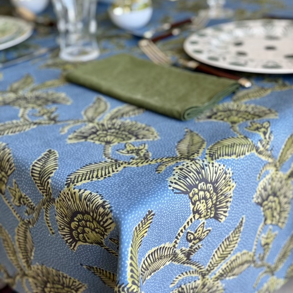 Louise Floral tablecloth via Quintessence