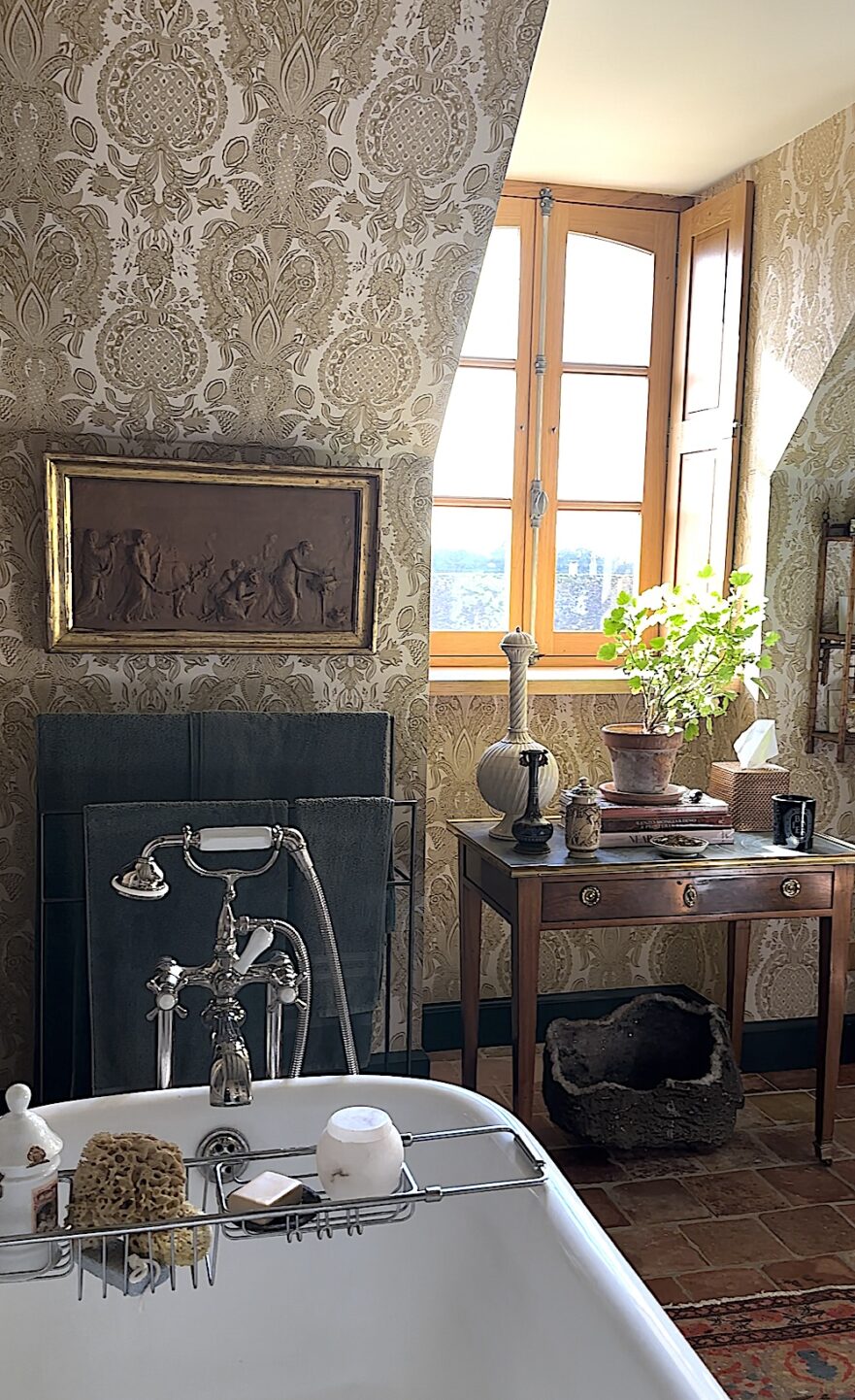 Primary bathroom at La Carlièer via Quintessence
