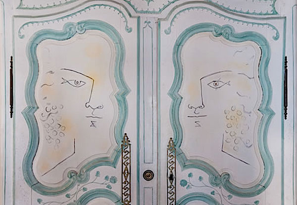 Baccus imagery by Cocteau at Villa Santo Sospir