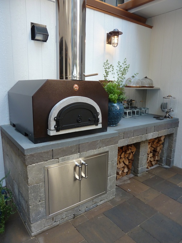 Belgard pizza oven House Beautiful 2012 Kitchen of the Year