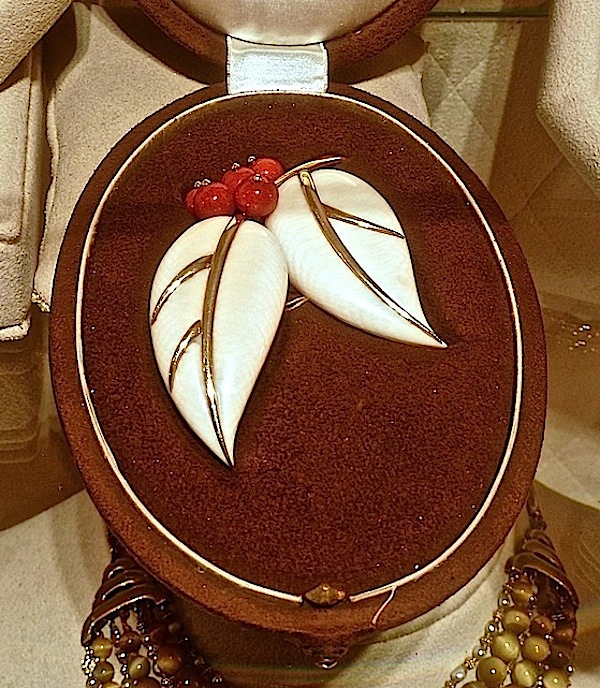 Belperron brooch Verdura