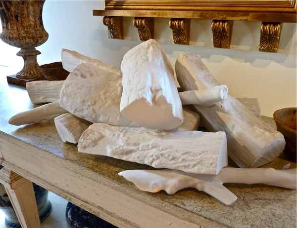 Bunny-Williams-Pop-Up-shop-featuring-porcelain-logs