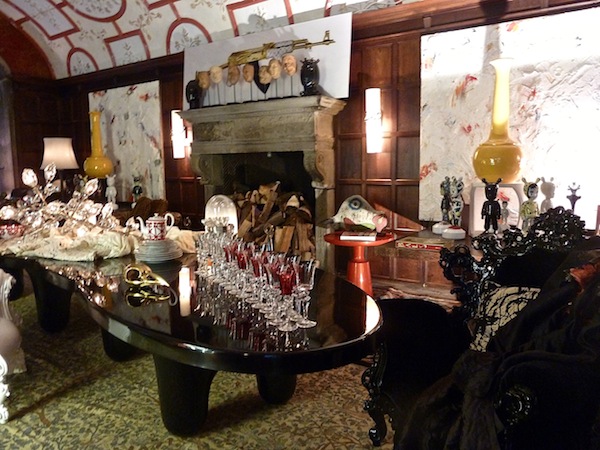 Carnavale room by Inson Wood Holiday House 2012