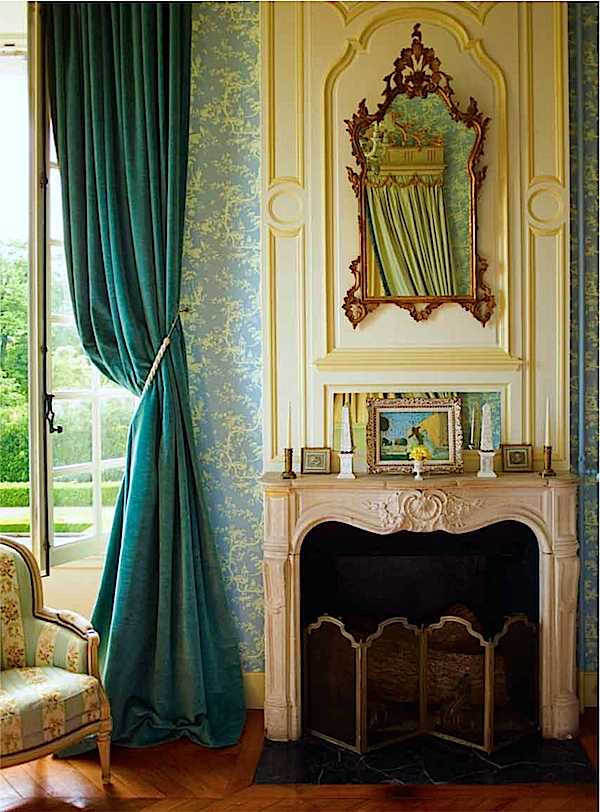 Chateau du Grand Luce design books