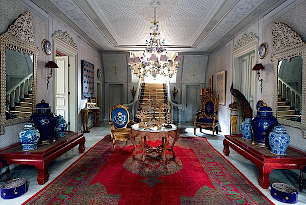 Entry of Serdar Gülgün Istanbul house in Ottoman Chic