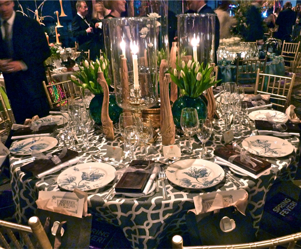 Frederick-P.-Victoria-Lenox-Hill-gala-table-