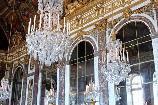 Hall of mirrors versailles Versailles