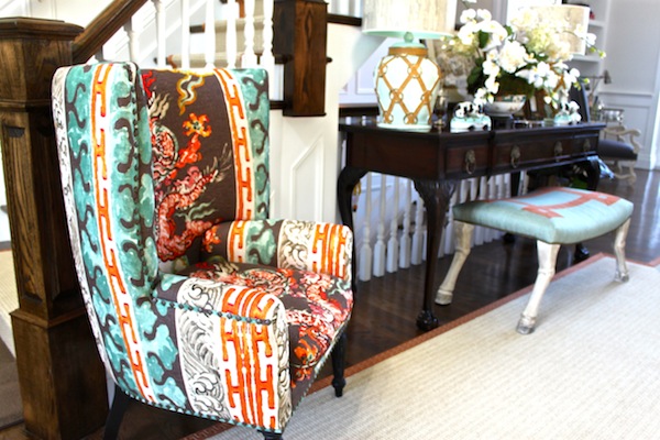 Hampton Showhouse 2012 front entry table Lee W. Robinson entry at the 2012 Hampton Designers Showhouse