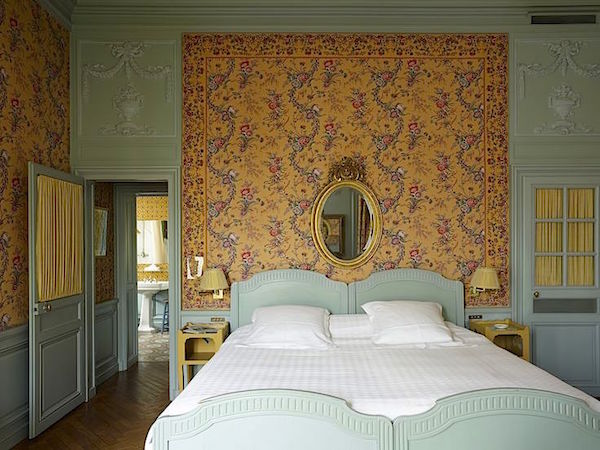 Hotel La Mirande with Braquenié