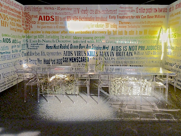 Jamie Drake for Benjamin Moore Dining by Design table Wall Street Journal Off Duty