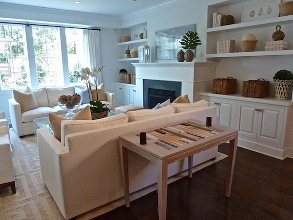 Kensett Norwood with Oomph backgammon table Lynn Morgan