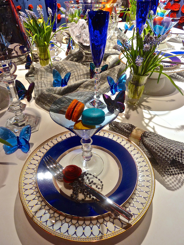 Knoll Dining by Design detail Knoll Dining by Design detail