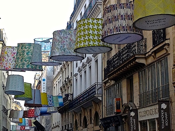 Rue du Mail Paris lantern installation Paris Deco Off