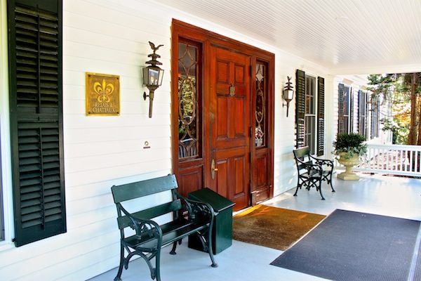 Mayflower Inn front entrance Mayflower