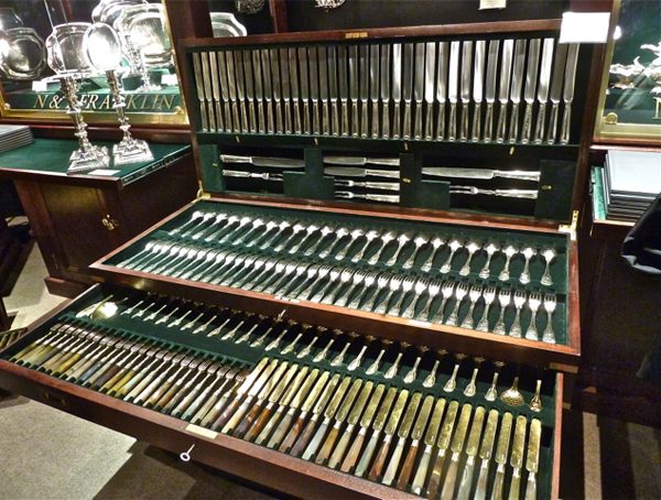 N&I-Franklin-George-III-silver-service