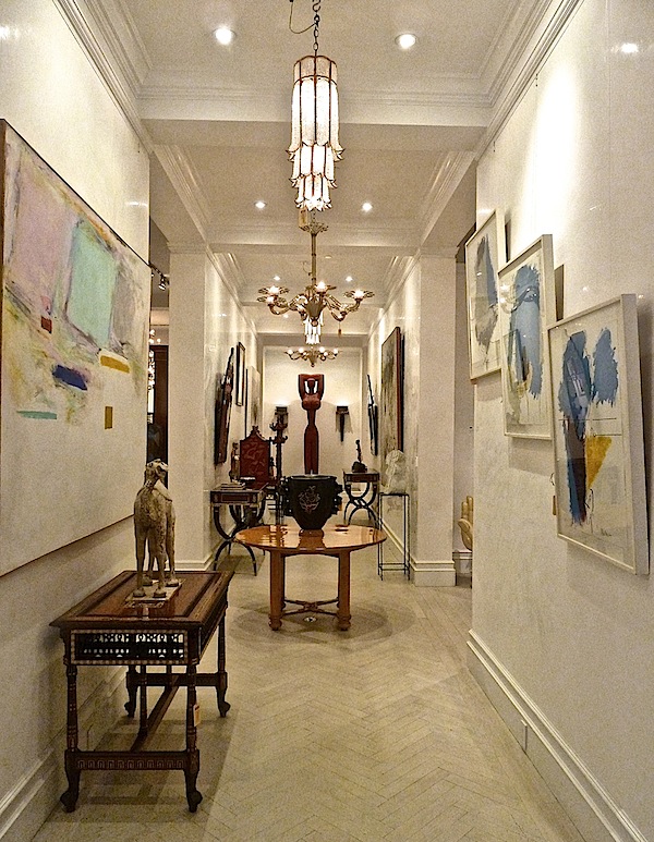 Newel Antiques