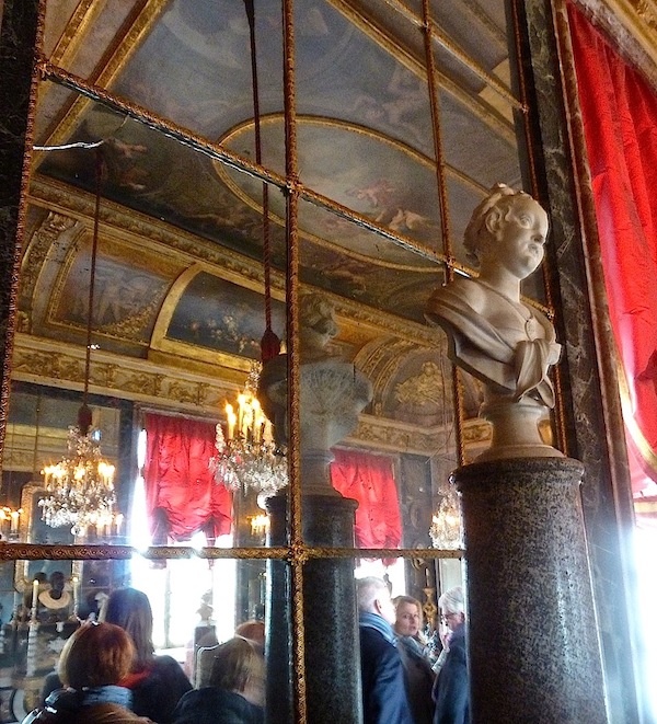Hercules Salon at Champ de Bataille