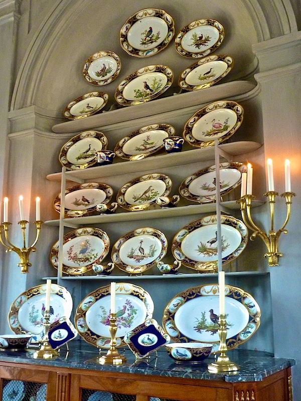 Sevres dinner service at the champ de bataille Sevres dinner service at the champ de bataille