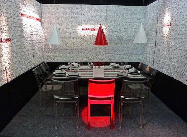 Pratt Dining by Design table Wall Street Journal Off Duty