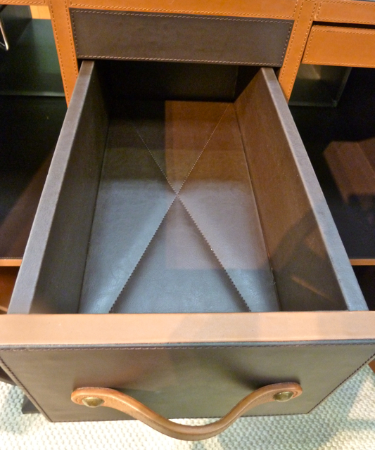 Serge de Troyer drawer in bar