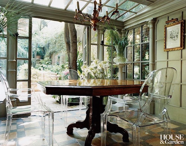 Studio Peregalli Milan Townhouse garden room, photo François Halard for House & Garden