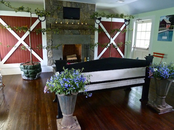 Victoria Vandamm & Hoffman Landscapes Bartlett Arboretum library