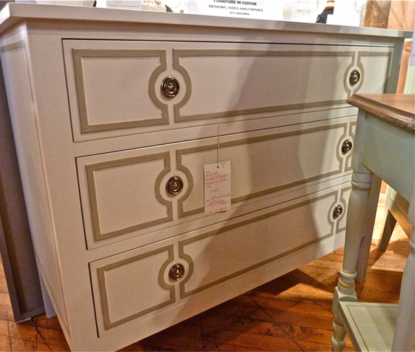 Wind-Rose-hand-painted-furniture