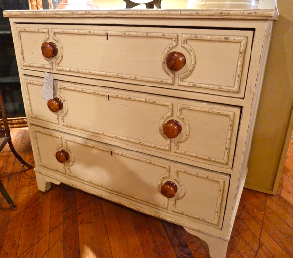 Wind-Rose-painted-cottage-chest