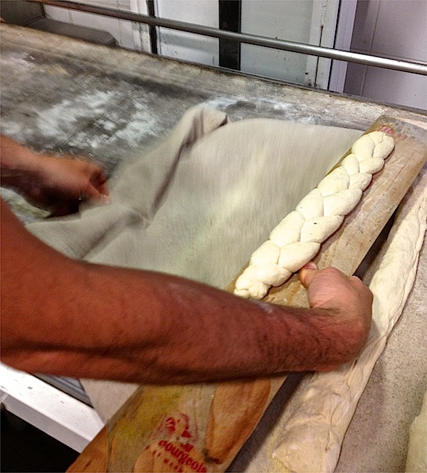baking a baguette in Paris what to do in Paris