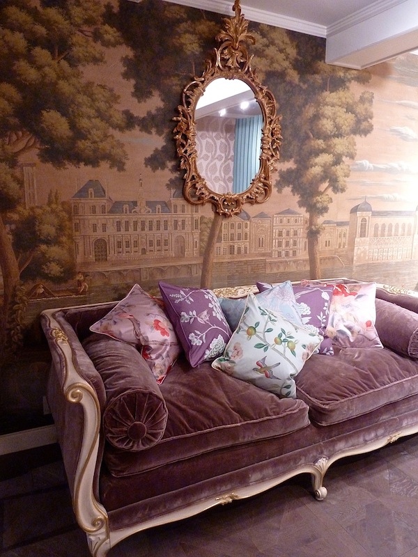 de Gournay Louis XV Banquette-Lit against scenic paper de Gournay showroom