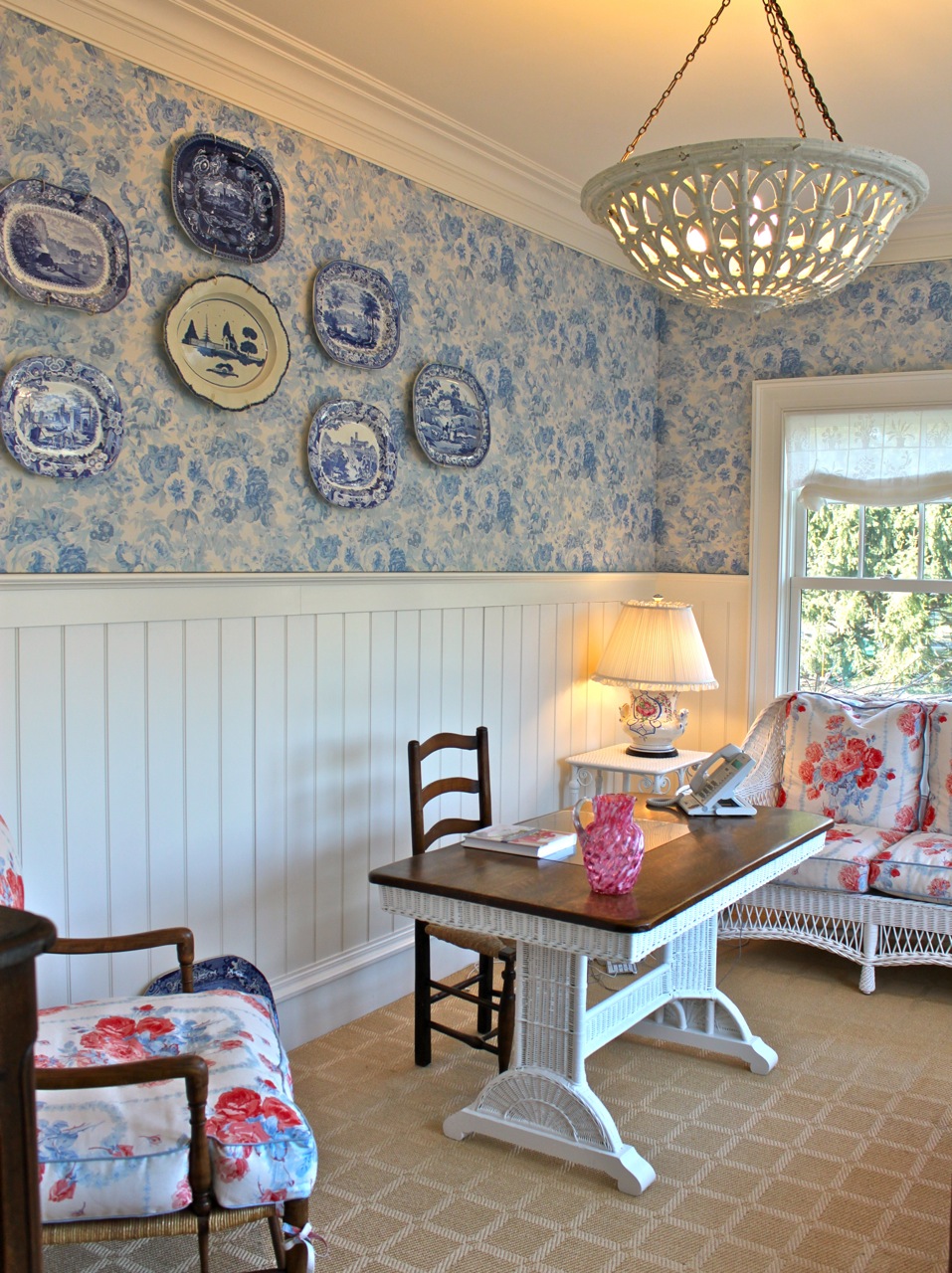 Office in Diamond Baratta designed Connecticut house