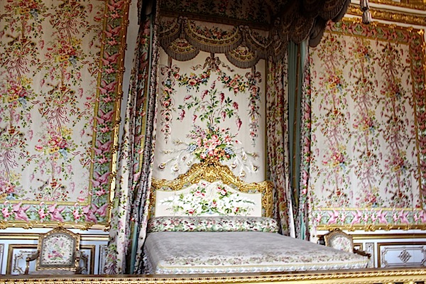 queen's apartment versailles Versailles